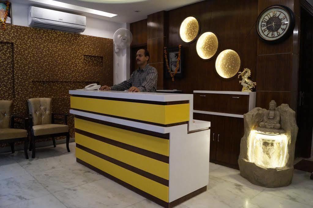 Omega Residency Hotel New Delhi Eksteriør billede