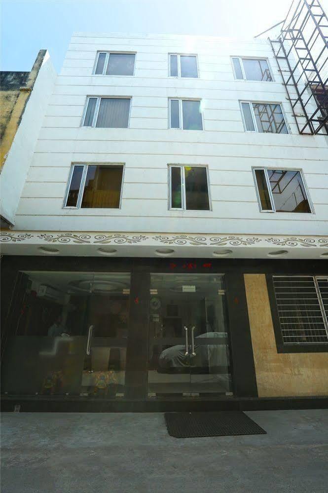 Omega Residency Hotel New Delhi Eksteriør billede